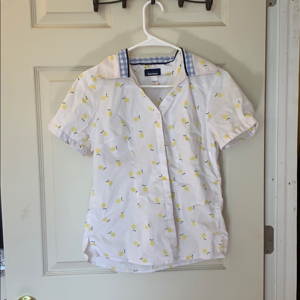 Women’s button up